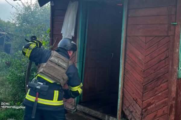 ДСНС підтвердила загибель чоловіка на Чернігівщині після удару БПЛА