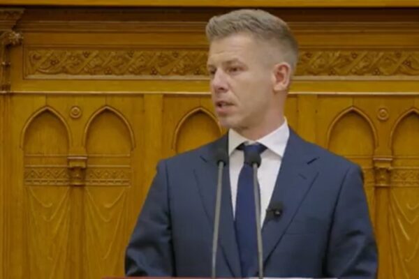 Угорщина готує новий виборчий вік: Мадяр підтримав право голосу з 16 років