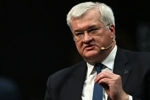 Сибіга закликав світ не визнавати окупацію Ітурупу після візиту Путіна