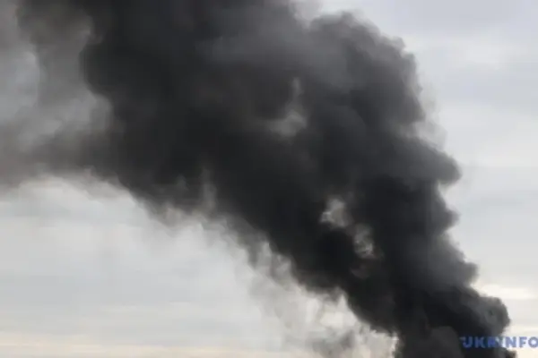 РФ вдруге за три дні атакувала завод «Дарниця» у Києві: що відомо
