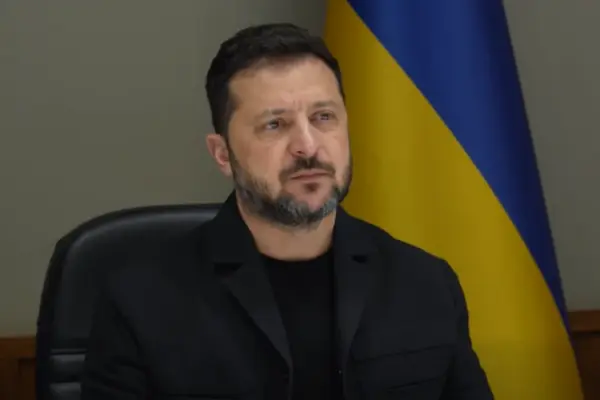 Після нічного удару РФ Київ і п’ять районів перейшли на аварійні відключення
